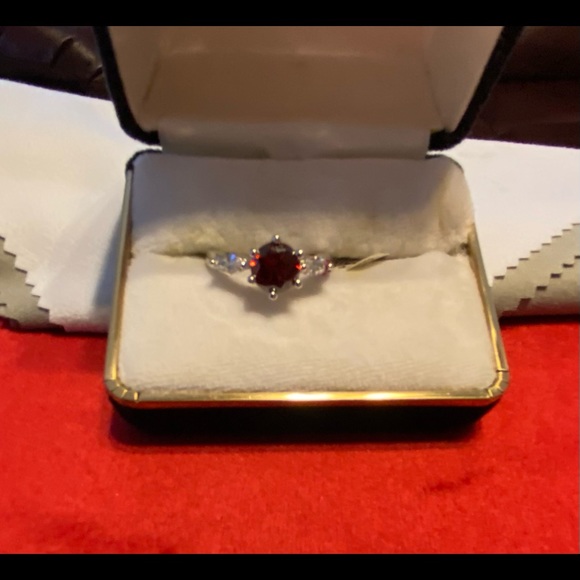 Ruby & Topaz Ring - Picture 2 of 12